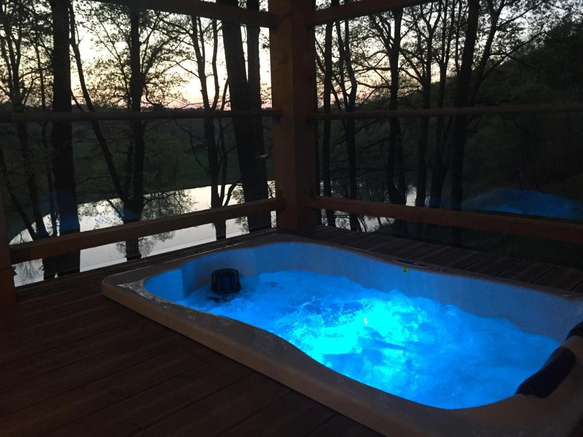 Sevignacq Les Cabanes Du Lac - Spa - Petit Dejeune - Cabane Du Frene & Cabane Du Chene Premium מראה חיצוני תמונה