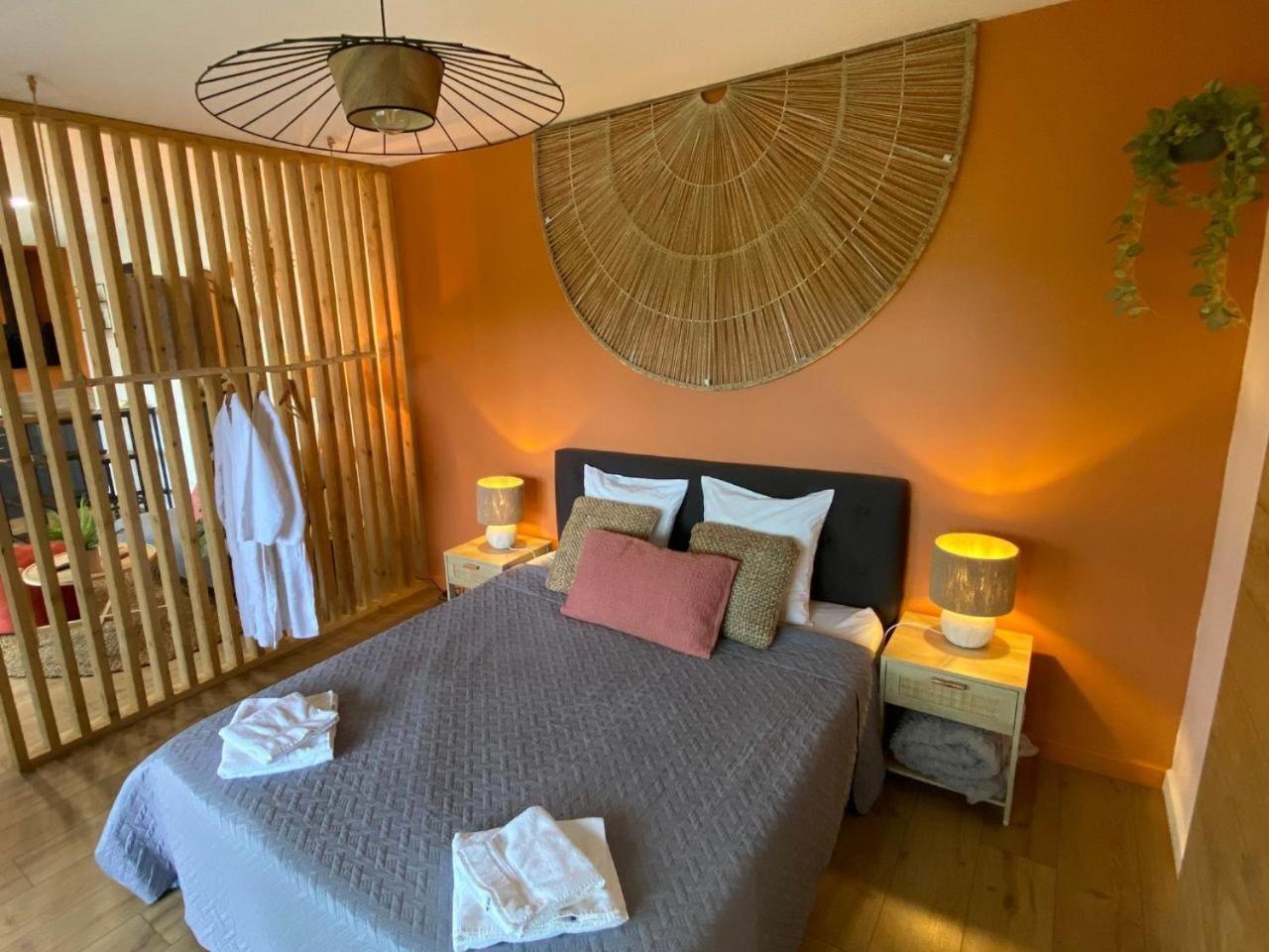 Sevignacq Les Cabanes Du Lac - Spa - Petit Dejeune - Cabane Du Frene & Cabane Du Chene Premium חדר תמונה