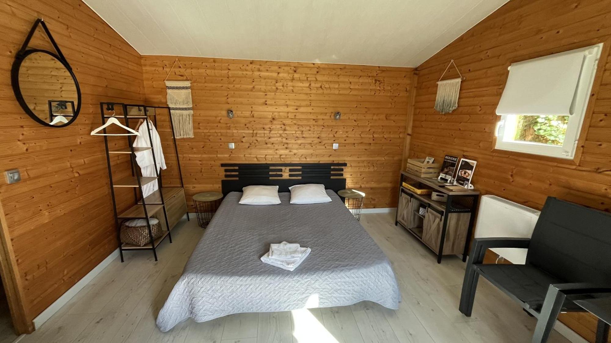Sevignacq Les Cabanes Du Lac - Spa - Petit Dejeune - Cabane Du Frene & Cabane Du Chene Premium מראה חיצוני תמונה