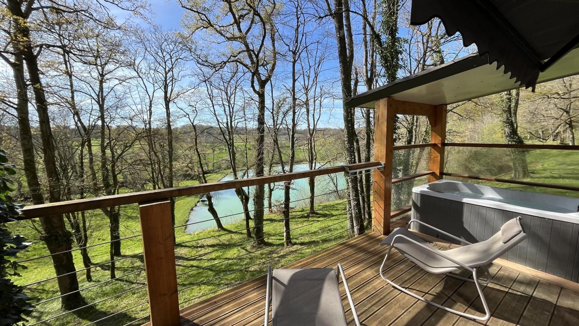 Sevignacq Les Cabanes Du Lac - Spa - Petit Dejeune - Cabane Du Frene & Cabane Du Chene Premium מראה חיצוני תמונה